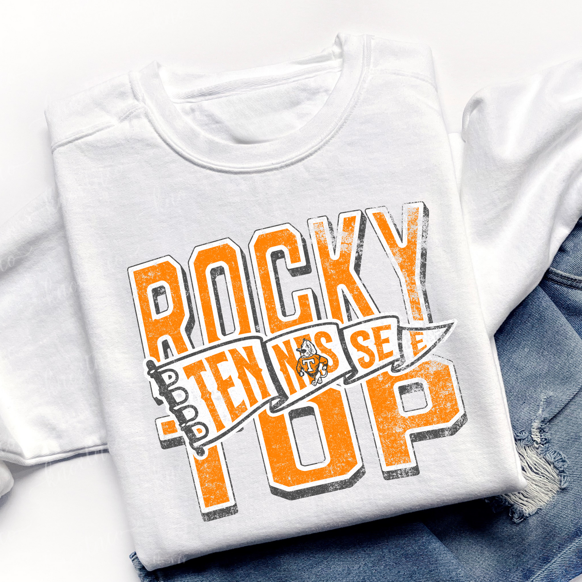 Vintage Distressed Tennessee Rocky Top Smokey Gildan T-Shirt & Sweatshirt Small to 3X Unisex