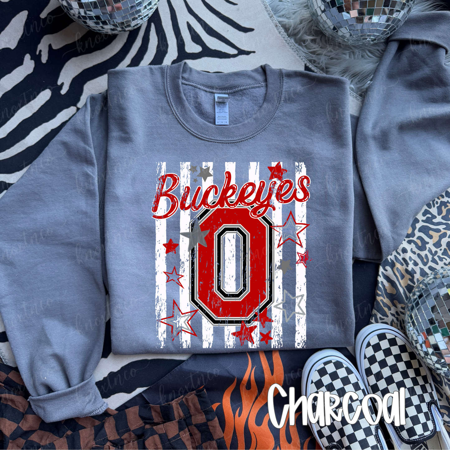 Ohio Buckeyes Distressed Star Tee & Sweatshirt